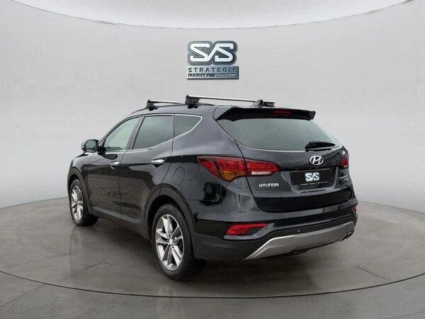 Used Hyundai Santa Fe 2016 for sale - 76210371: Photo 7