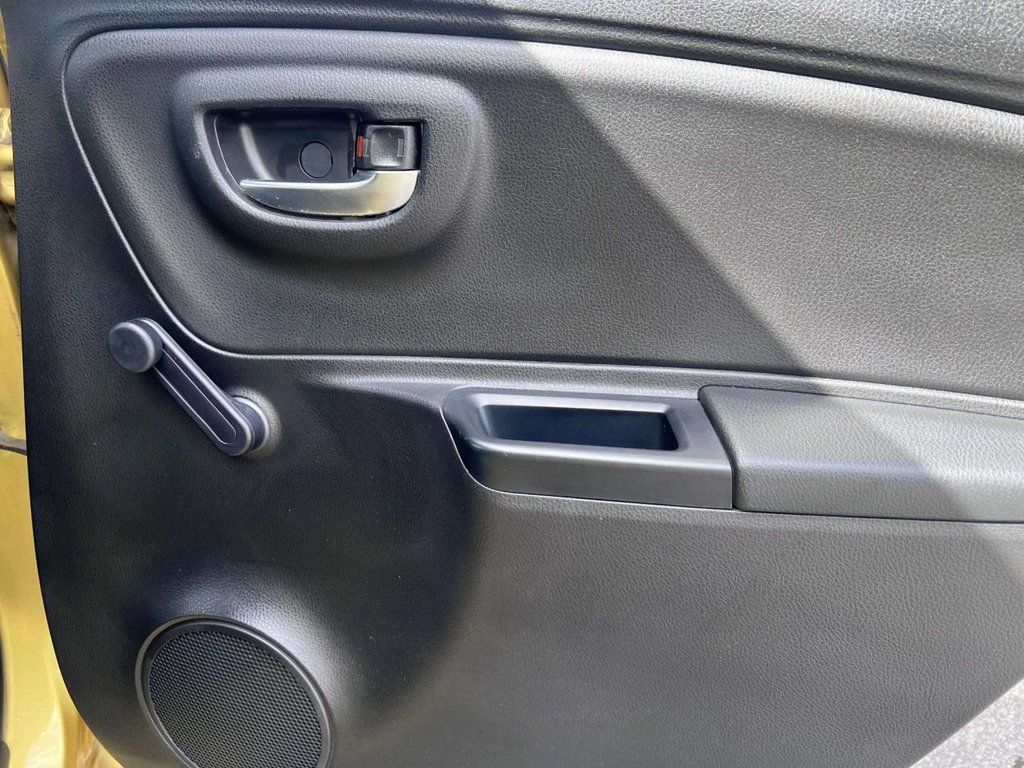 Used Toyota Yaris 2019 for sale - 78056549: Photo 35