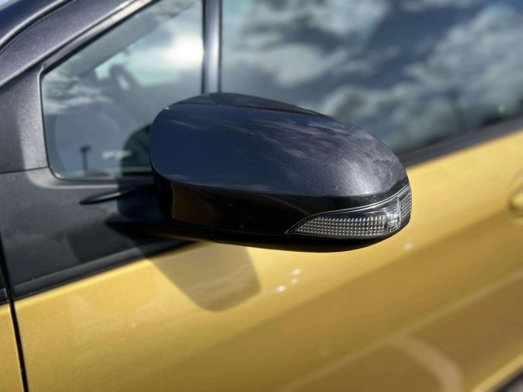 Used Toyota Yaris 2019 for sale - 78056549: Photo 40