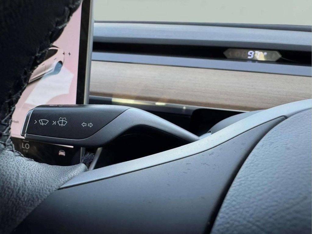 Used Tesla Model 3 2020 for sale - 76323150: Photo 26