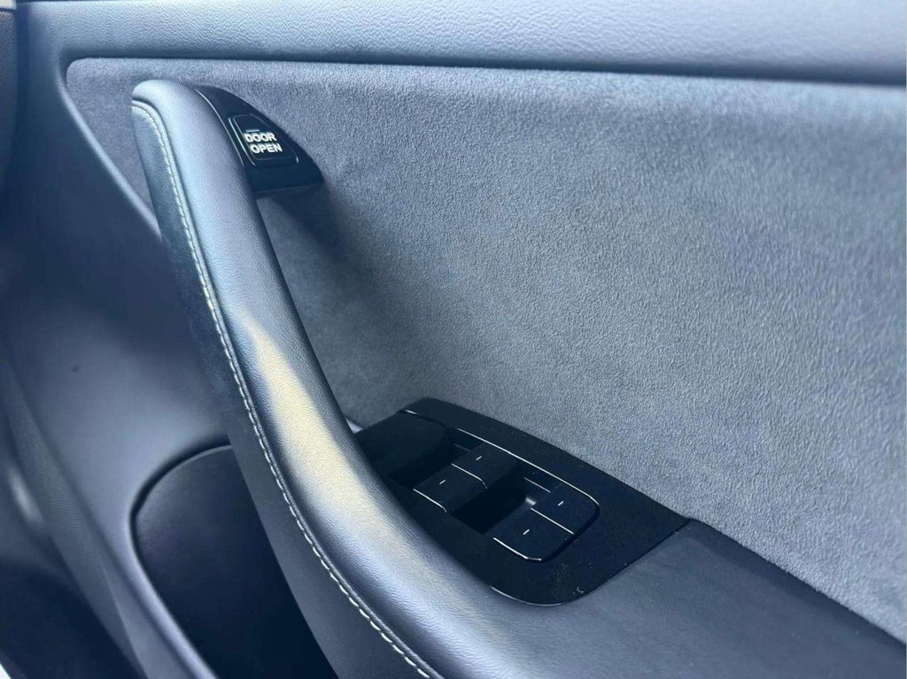 Used Tesla Model 3 2020 for sale - 76323150: Photo 28