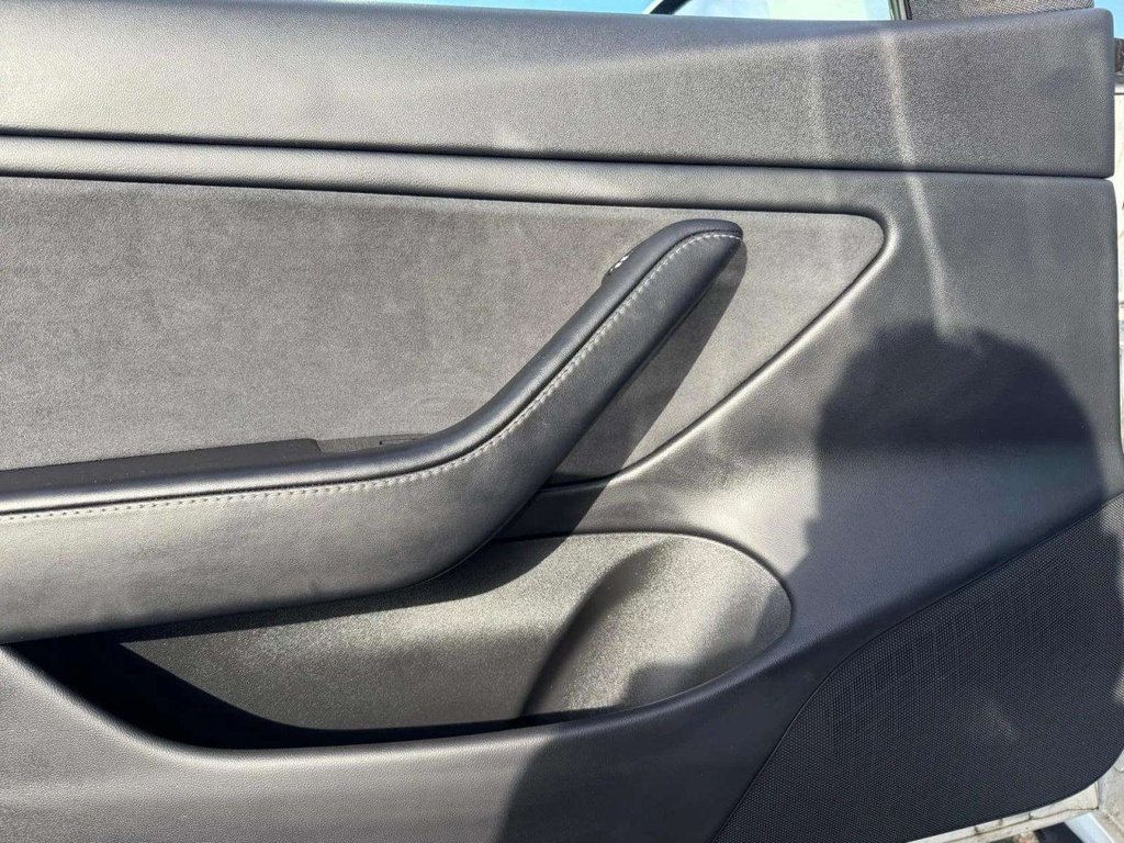 Used Tesla Model 3 2020 for sale - 76323150: Photo 40