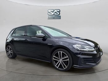 Used Volkswagen Golf 2018 for sale - 79574596: Photo