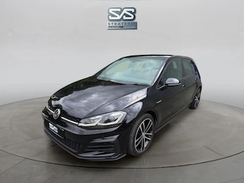 Used Volkswagen Golf 2018 for sale - 79574596: Photo