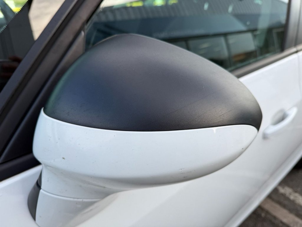 Used Vauxhall Zafira 2014 for sale - 76527129: Photo 47