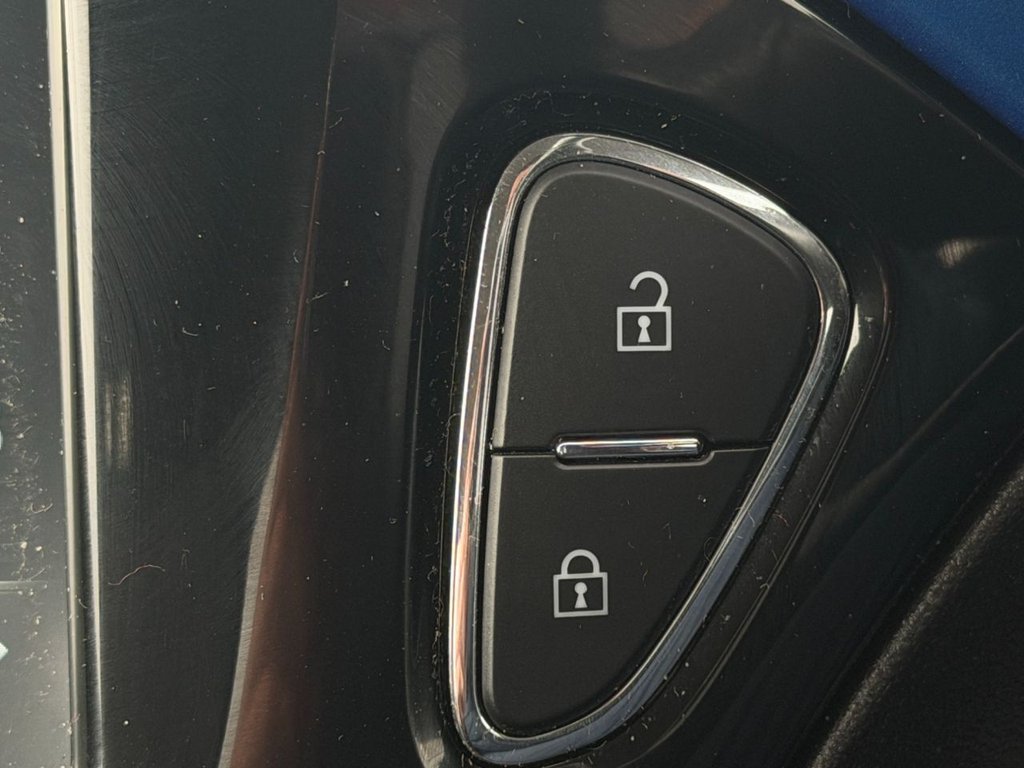 Used Vauxhall ADAM 2018 for sale - 78002738: Photo 46