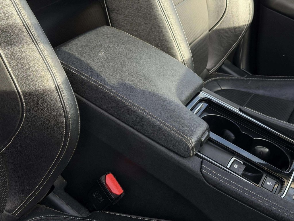 Used Jaguar F-Pace 2018 for sale - 76717221: Photo 46