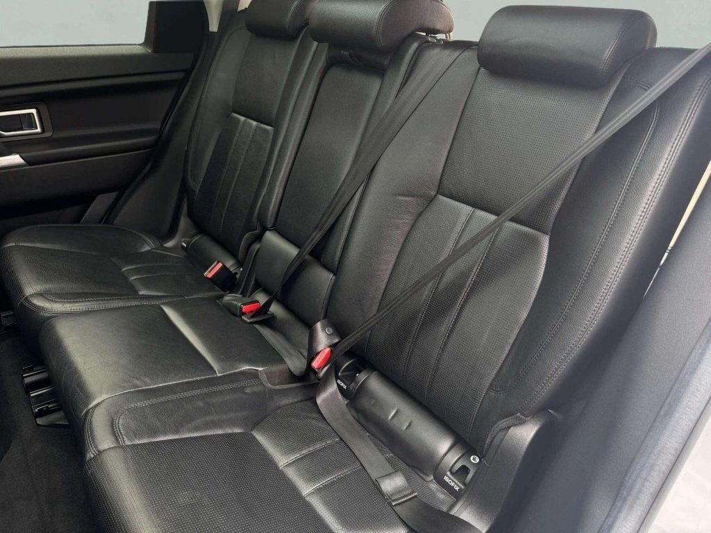 Used Land Rover Discovery Sport 2015 for sale - 76173382: Photo 30