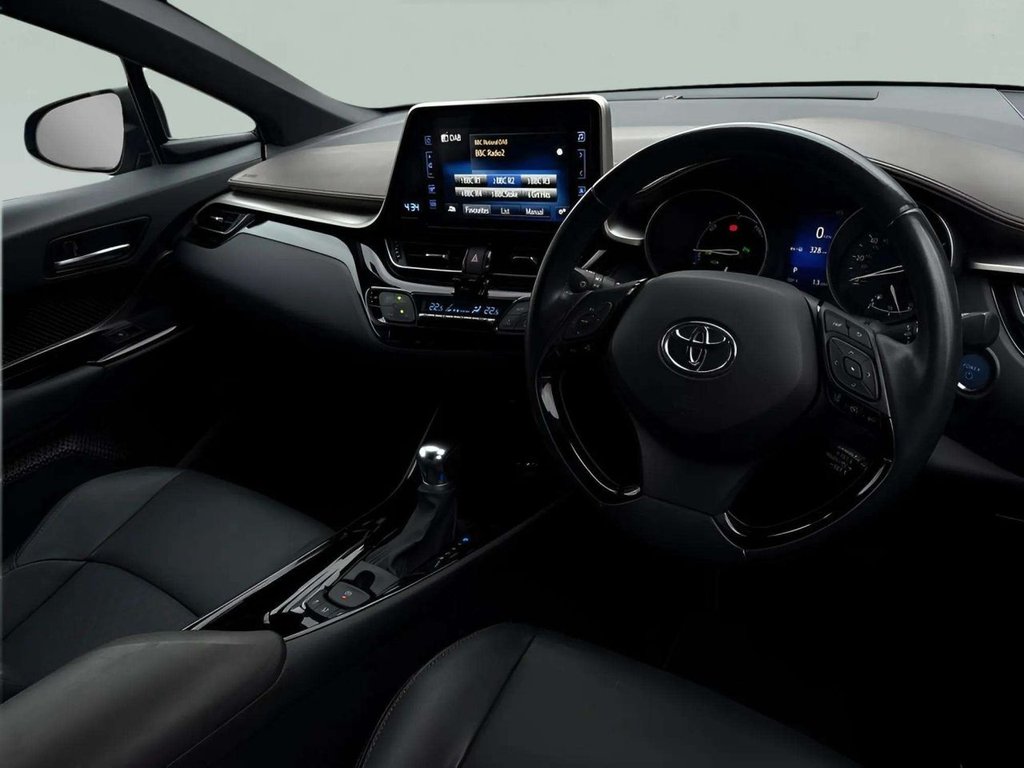 Used Toyota C-HR 2018 for sale - 78096969: Photo 11