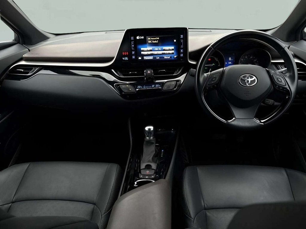 Used Toyota C-HR 2018 for sale - 78096969: Photo 3