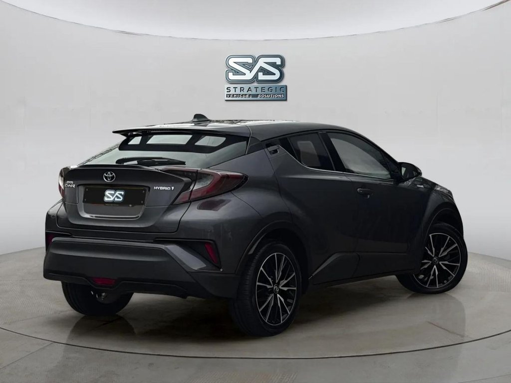 Used Toyota C-HR 2018 for sale - 78096969: Photo 8