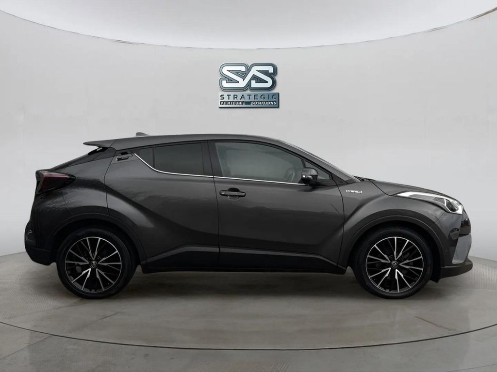 Used Toyota C-HR 2018 for sale - 78096969: Photo 9