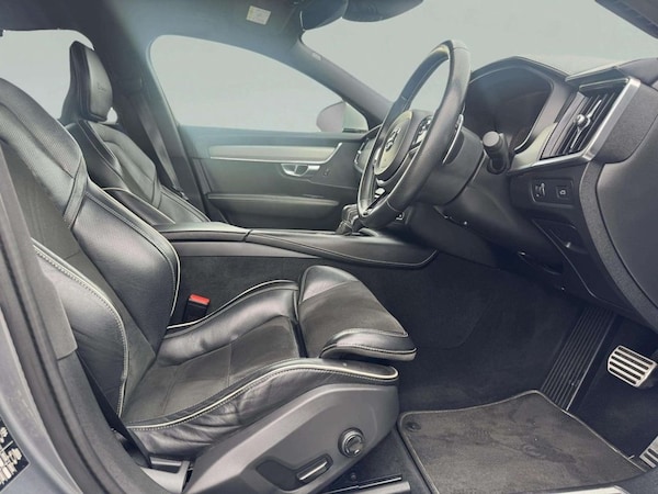 Used Volvo S90 2018 for sale - 75654398: Photo 23