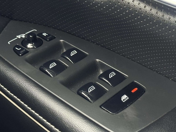 Used Volvo S90 2018 for sale - 75654398: Photo 39