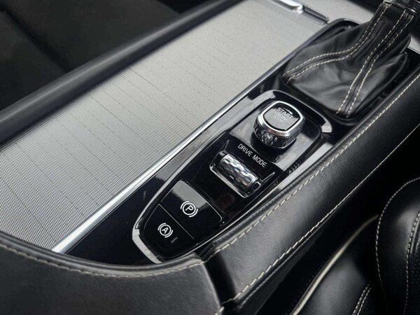 Used Volvo S90 2018 for sale - 75654398: Photo 44
