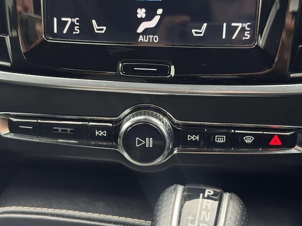Used Volvo S90 2018 for sale - 75654398: Photo 45