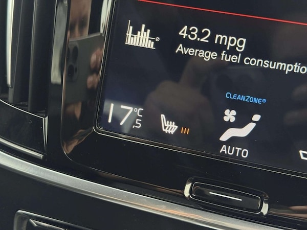 Used Volvo S90 2018 for sale - 75654398: Photo 47