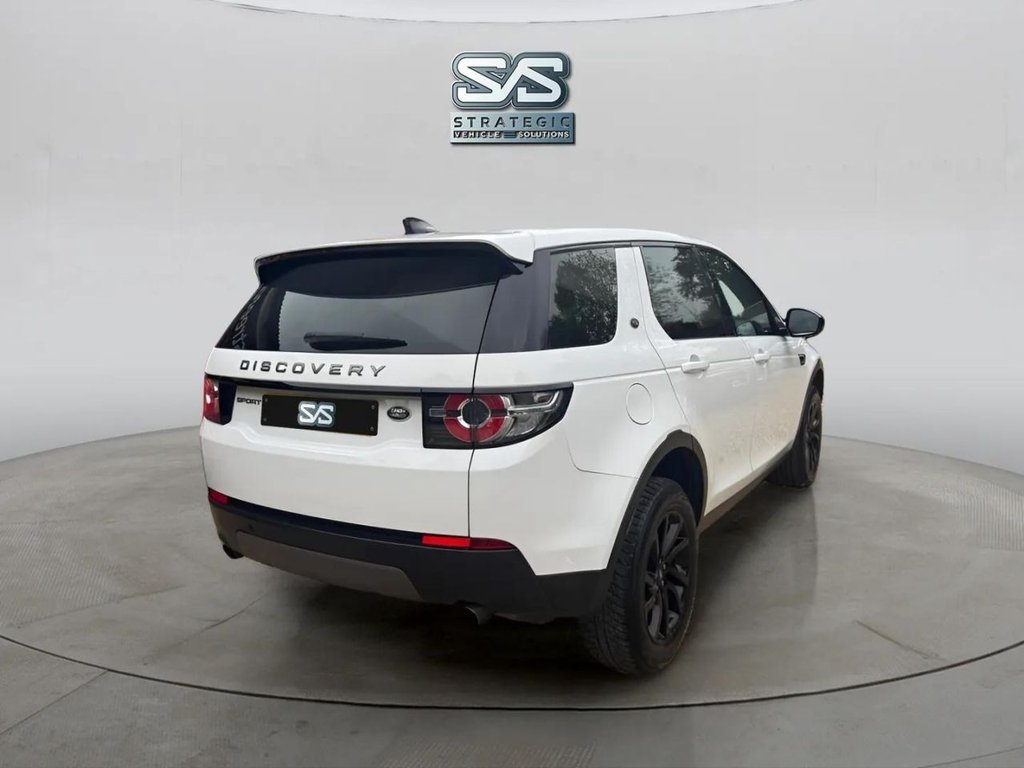 Used Land Rover Discovery Sport 2017 for sale - 76482352: Photo 9