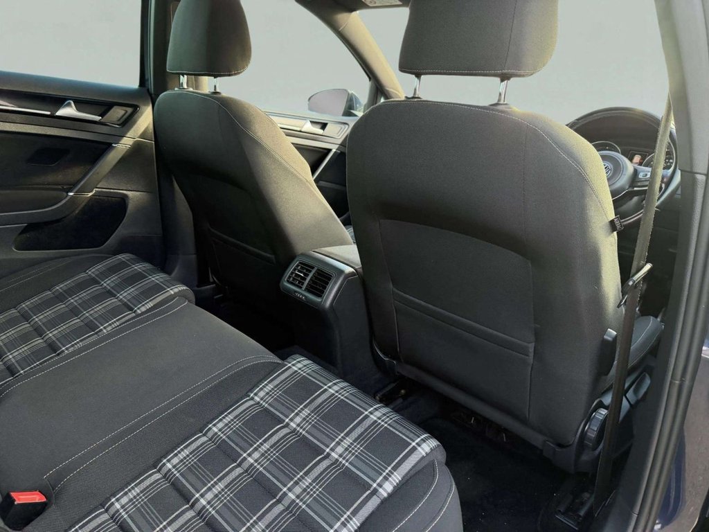 Used Volkswagen Golf 2017 for sale - 76469556: Photo 18