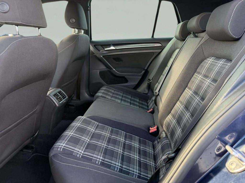 Used Volkswagen Golf 2017 for sale - 76469556: Photo 22