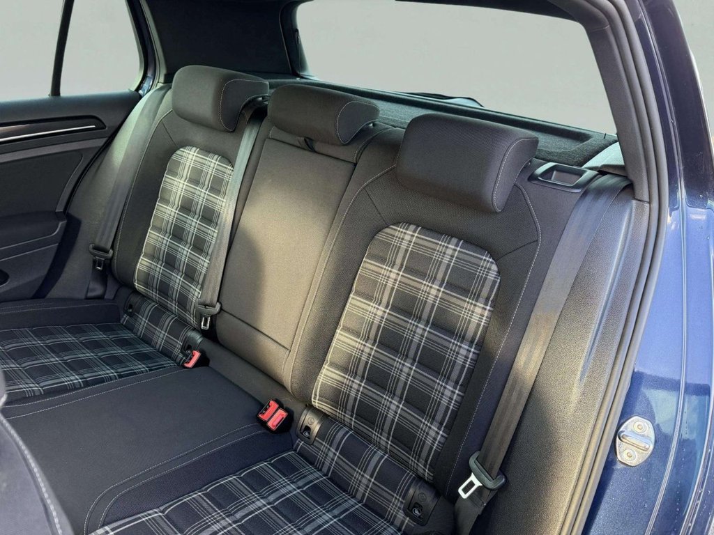 Used Volkswagen Golf 2017 for sale - 76469556: Photo 23