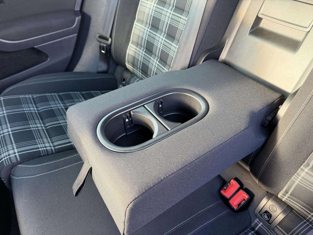 Used Volkswagen Golf 2017 for sale - 76469556: Photo 24