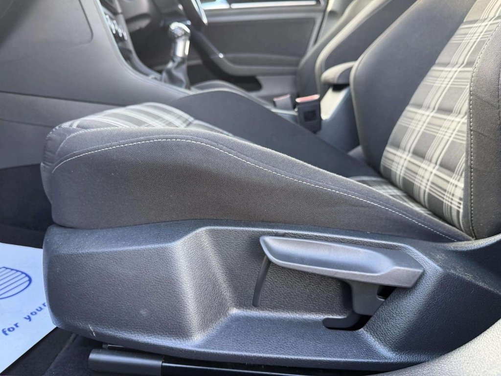 Used Volkswagen Golf 2017 for sale - 76469556: Photo 27