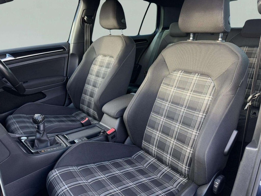 Used Volkswagen Golf 2017 for sale - 76469556: Photo 28