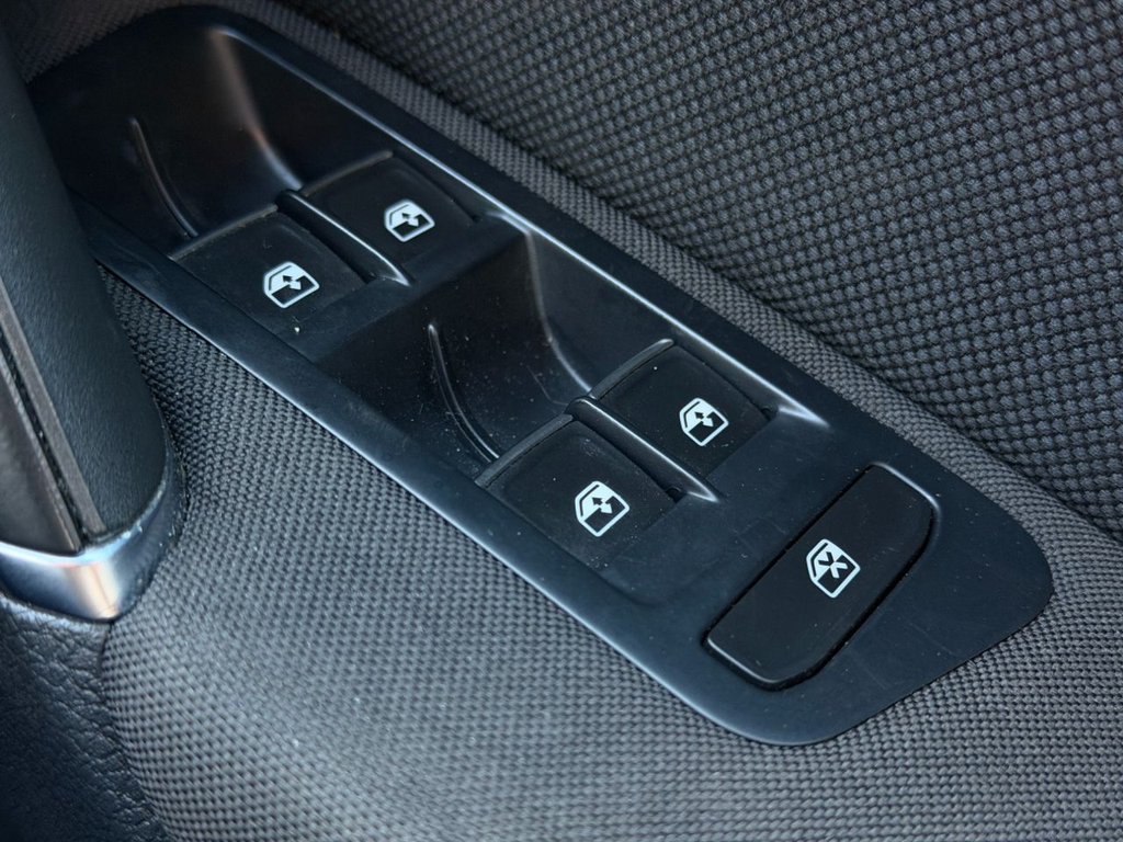 Used Volkswagen Golf 2017 for sale - 76469556: Photo 34