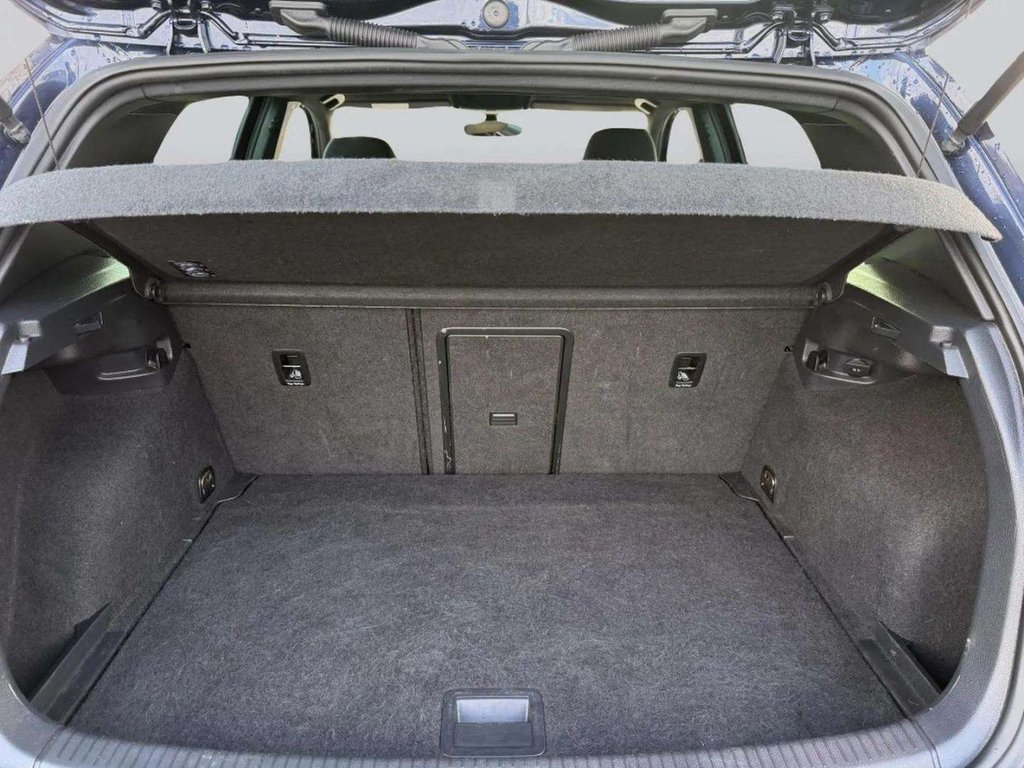 Used Volkswagen Golf 2017 for sale - 76469556: Photo 48