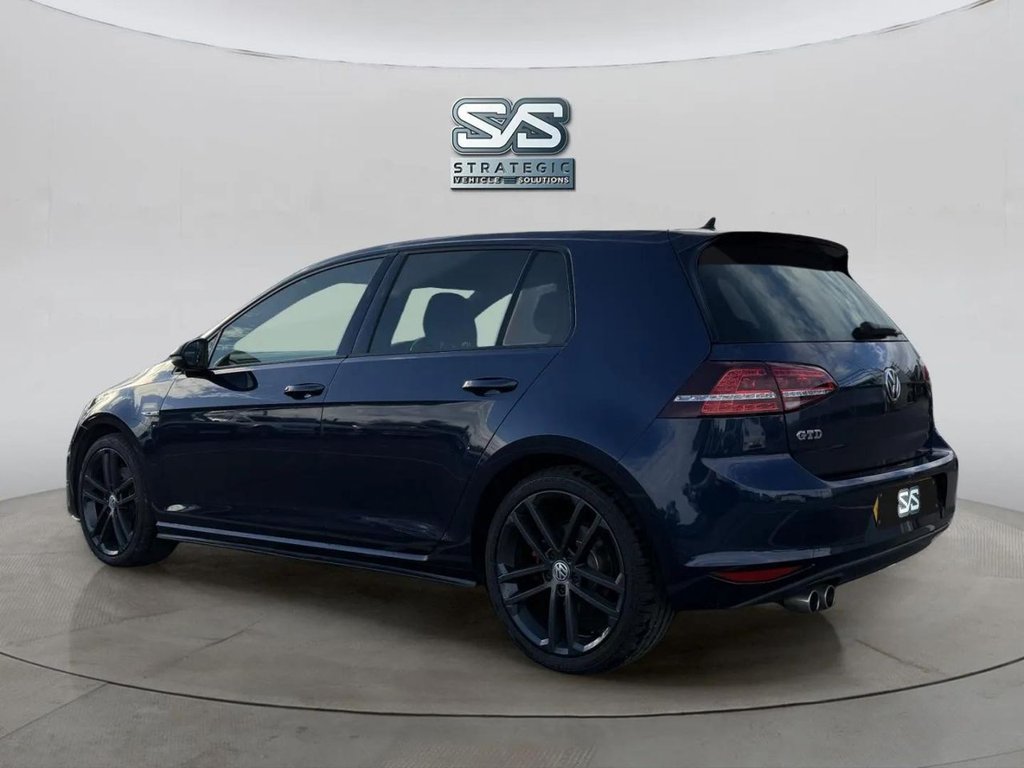 Used Volkswagen Golf 2017 for sale - 76469556: Photo 5