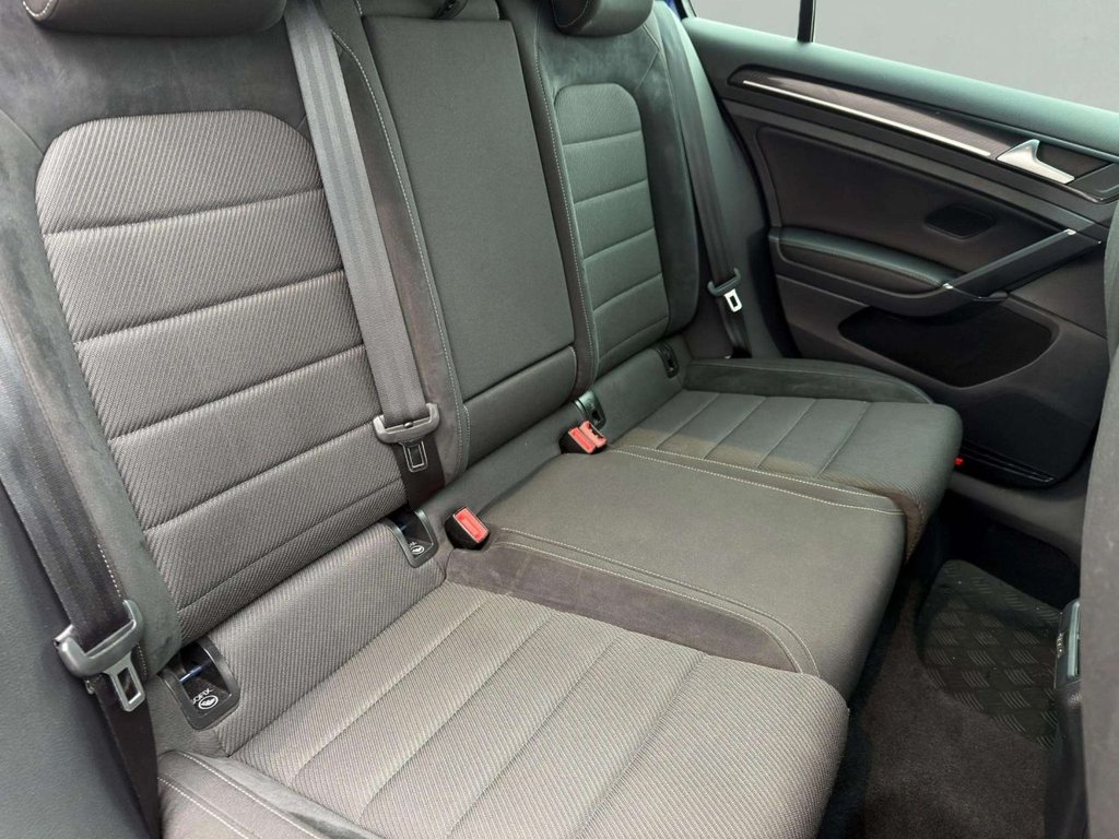 Used Volkswagen Golf 2019 for sale - 77534958: Photo 24