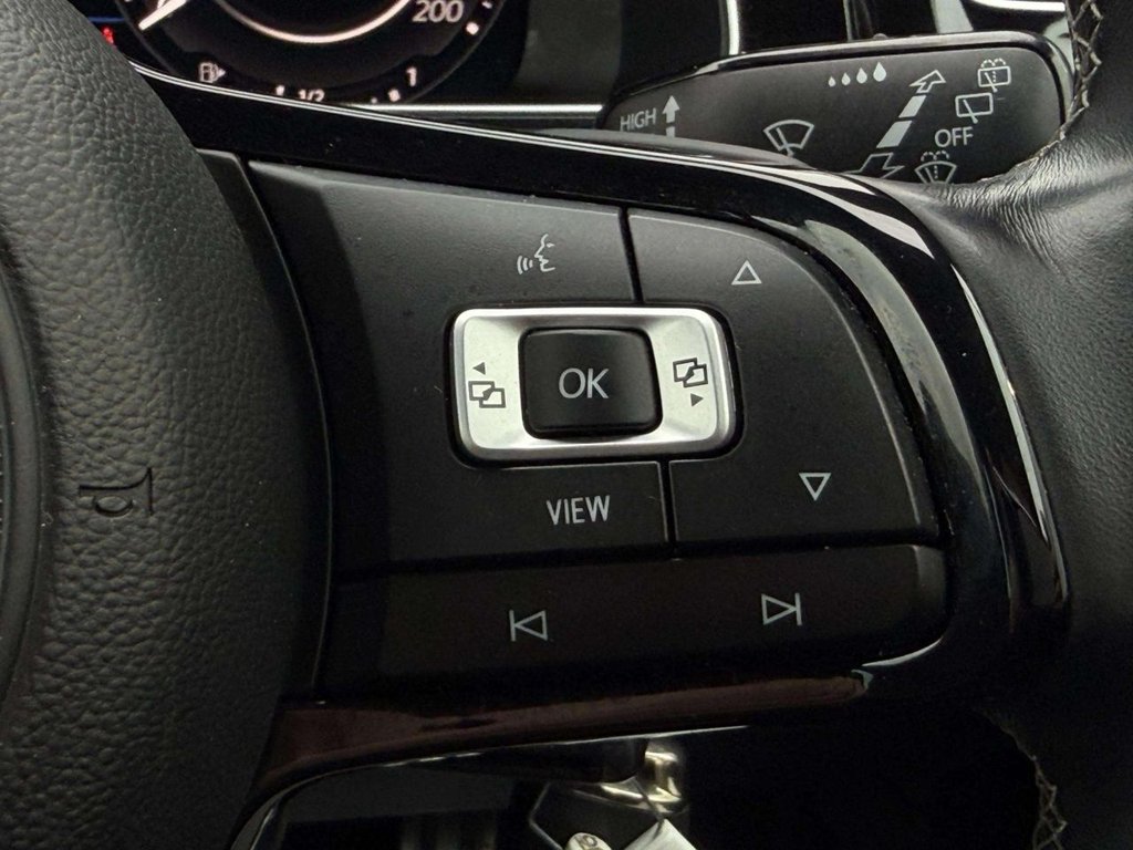 Used Volkswagen Golf 2019 for sale - 77534958: Photo 36