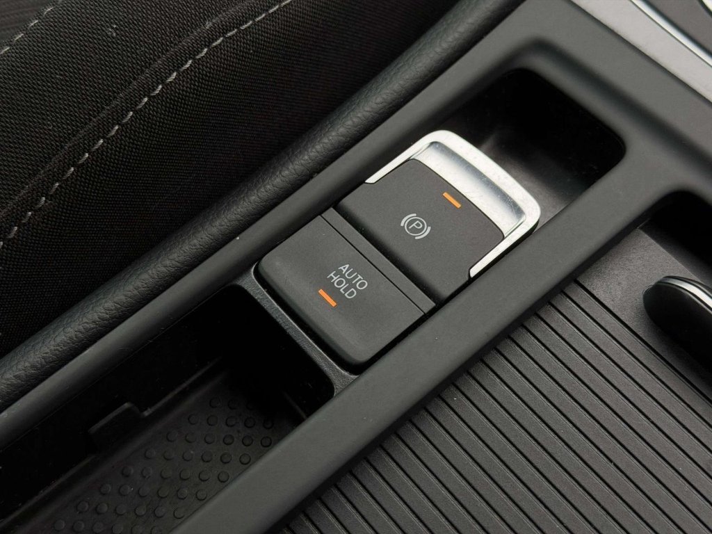 Used Volkswagen Golf 2019 for sale - 77534958: Photo 44