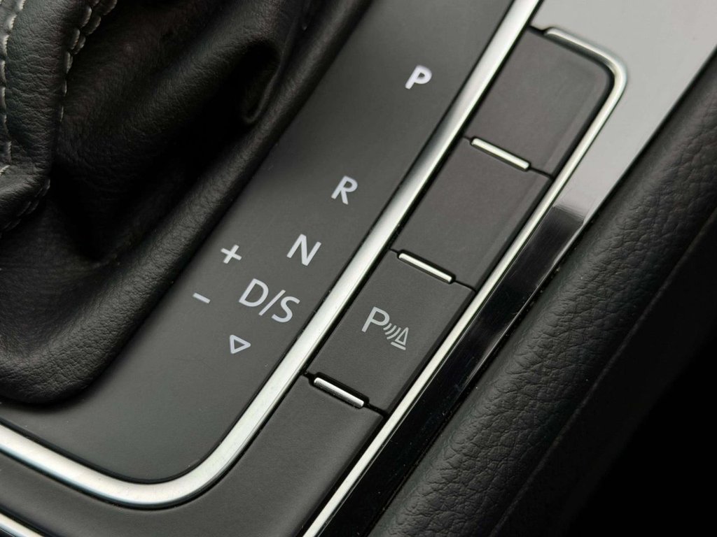 Used Volkswagen Golf 2019 for sale - 77534958: Photo 47