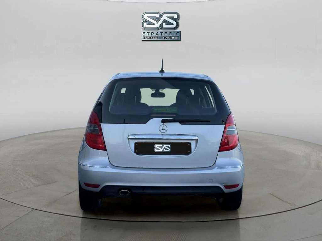 Used Mercedes-Benz A-Class 2012 for sale - 77014230: Photo 6