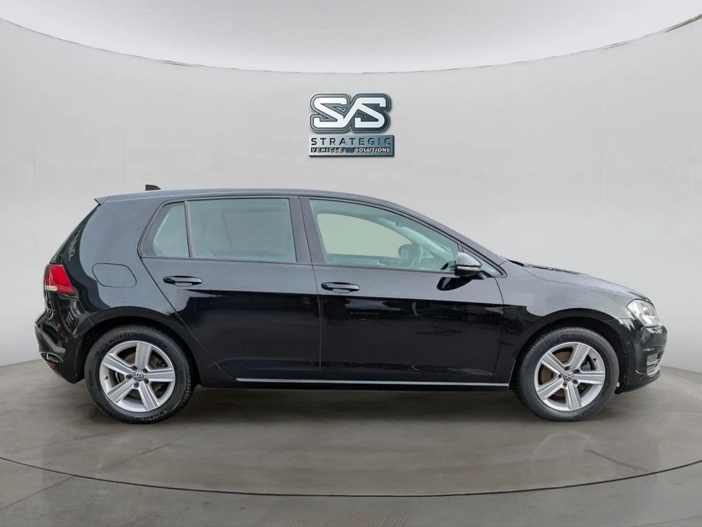 Used Volkswagen Golf 2016 for sale - 77507561: Photo 10