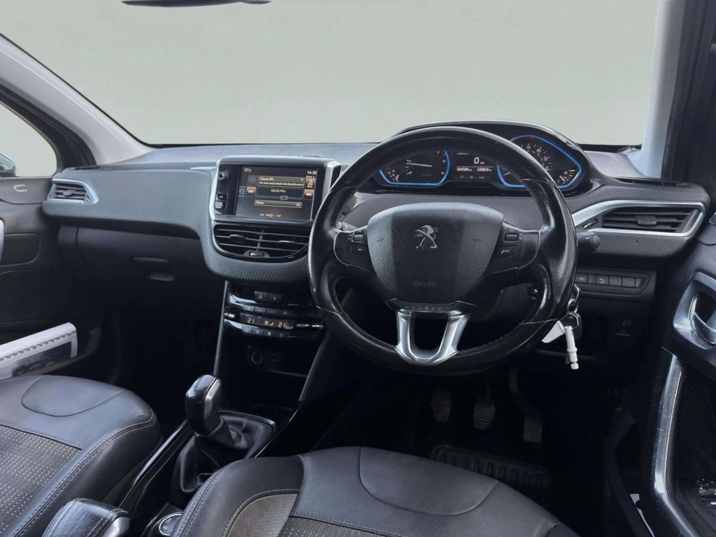 Used Peugeot 2008 2016 for sale - 77667008: Photo 16