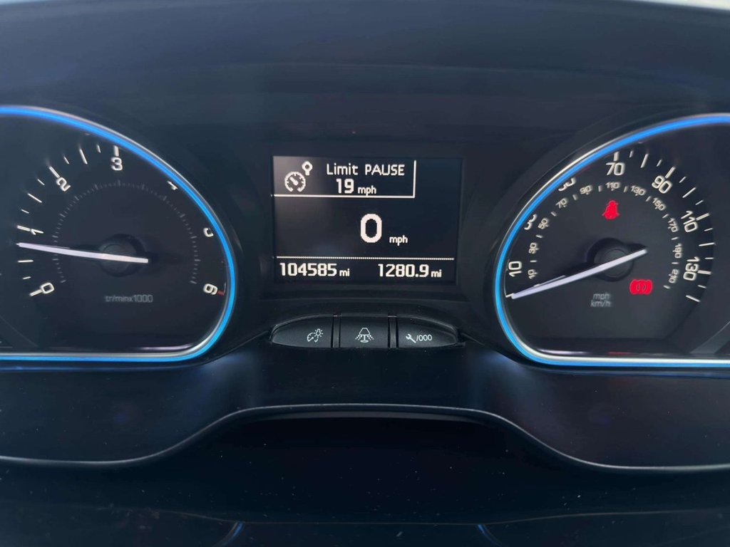 Used Peugeot 2008 2016 for sale - 77667008: Photo 31