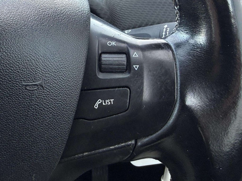 Used Peugeot 2008 2016 for sale - 77667008: Photo 33