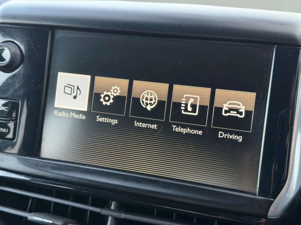 Used Peugeot 2008 2016 for sale - 77667008: Photo 41