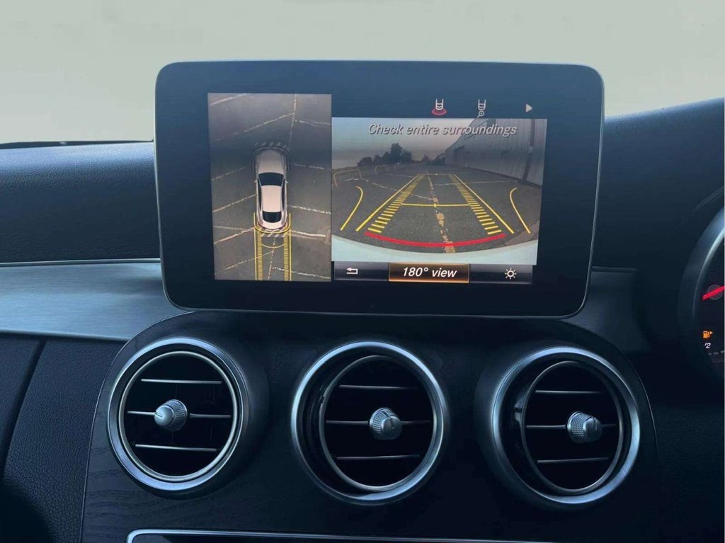 Used Mercedes-Benz C Class 2018 for sale - 77720410: Photo 15