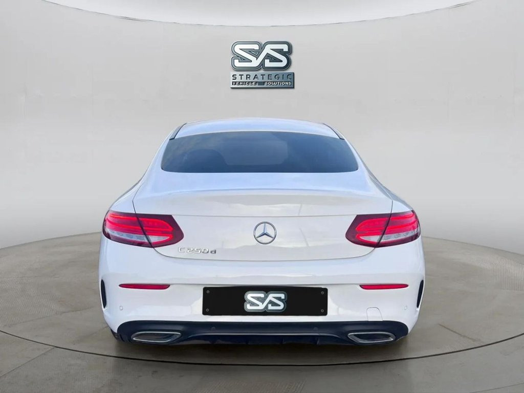 Used Mercedes-Benz C Class 2018 for sale - 77720410: Photo 6