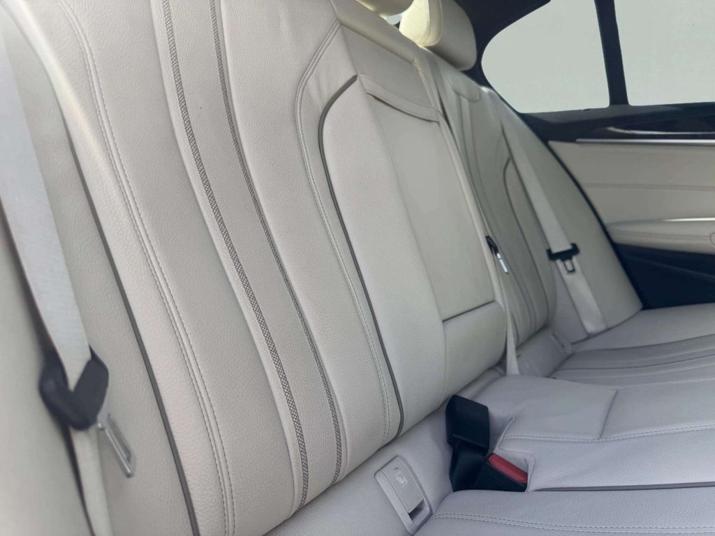 Used BMW 5 Series 2018 for sale - 75727263: Photo 30
