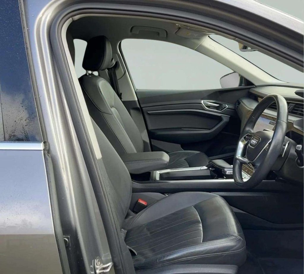 Used Audi e-tron 2019 for sale - 77936750: Photo 6