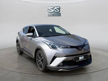Used Toyota C-HR 2018 for sale - 79680277: Photo
