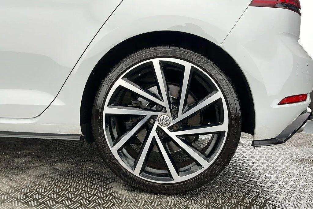 Used Volkswagen Golf 2018 for sale - 77905605: Photo 11