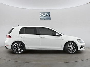 Used Volkswagen Golf 2018 for sale - 77905605: Photo