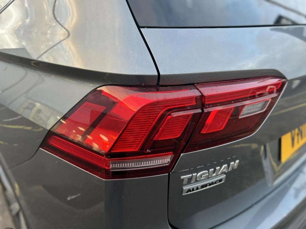 Used Volkswagen Tiguan Allspace 2018 for sale - 76867293: Photo 50