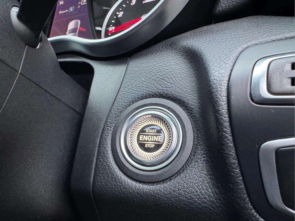 Used Mercedes-Benz C Class 2019 for sale - 77328289: Photo 23